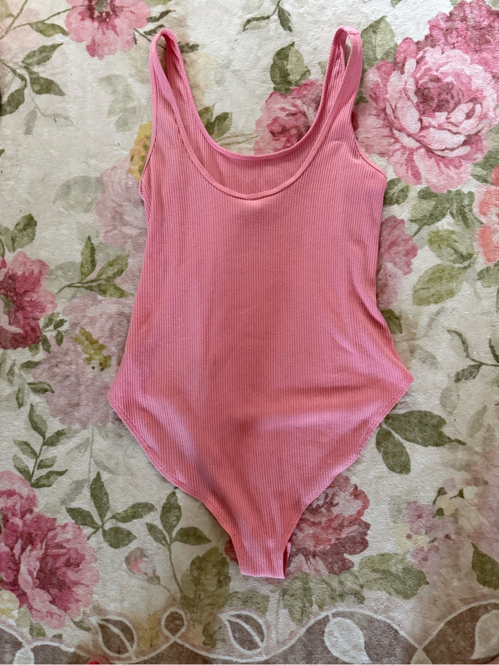 Pink Ribbed Scoop Neck Bodysuit size large Old Navy - Picture 3 of 3